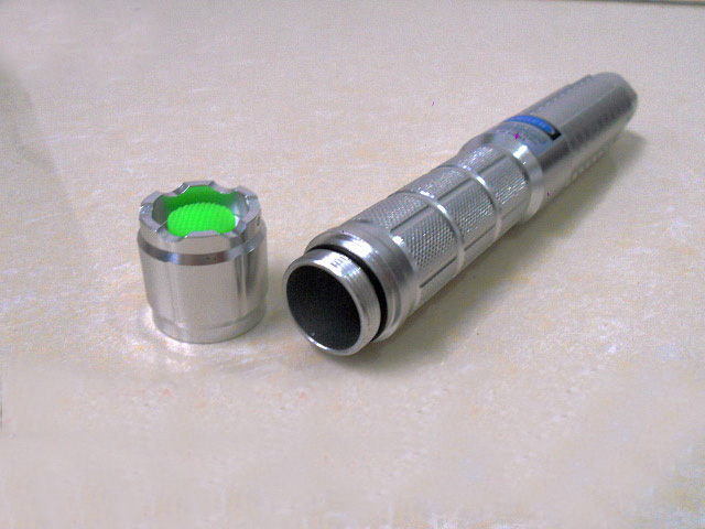 Krachtige  blauwe 2000mW laser pen